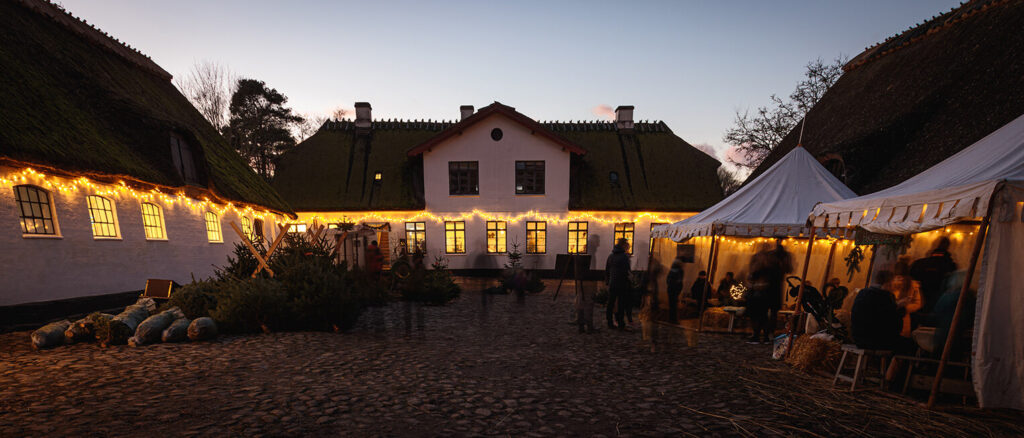Esrum-Kloster-julemarked---Credits-Heino-Eisner---VisitNordsjaelland-2019---julemarked--601 Bliv stadeholder på julemarkedet 2026 - Esrum Kloster & Møllegård