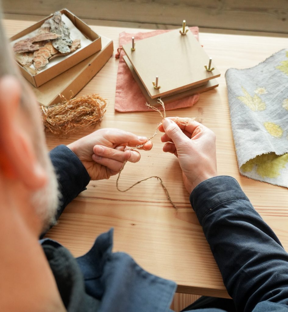 DSC01458-2 – redigeret Udstillingsåbning Øje for landskab - Esrum Kloster & Møllegård