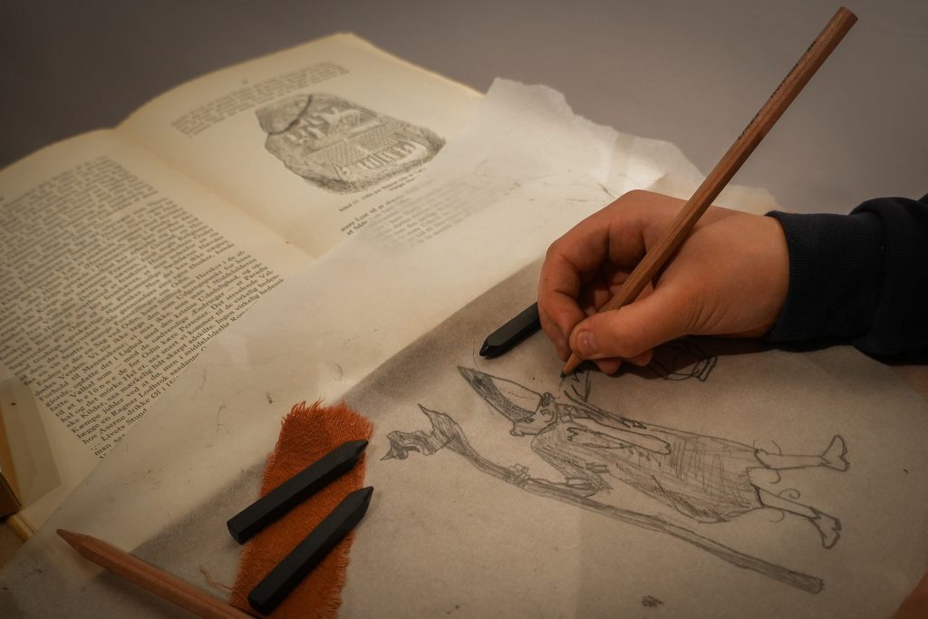 DSC01858-2 Winther Break - Creatures of the dark - Esrum Kloster & Møllegård