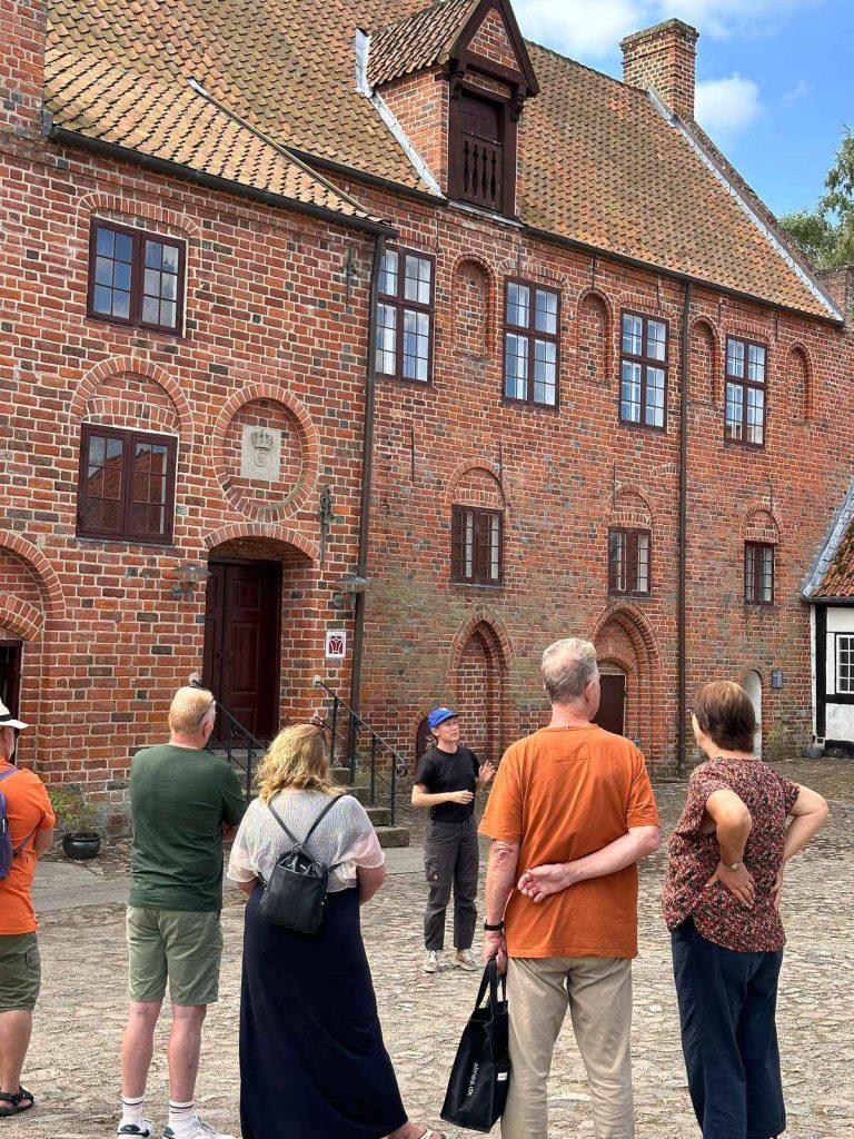 Flere gæster finder vej til Esrum Kloster & Møllegård - Esrum Kloster & Møllegård